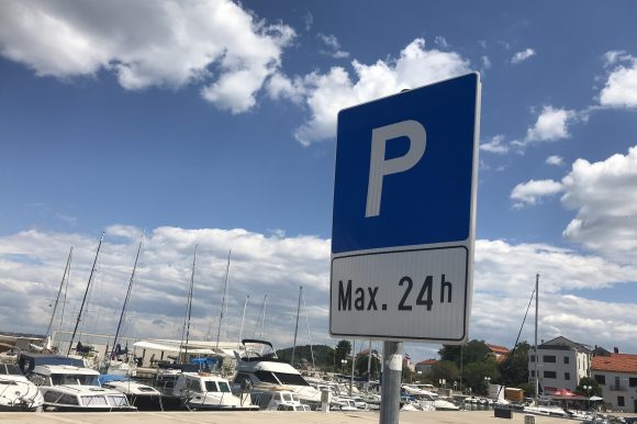 Obavijest o naplati parkiranja na javnim parkiralištima na području Općine Preko